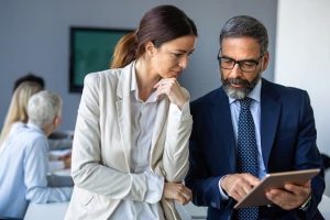 El salario de los directores de recursos humanos