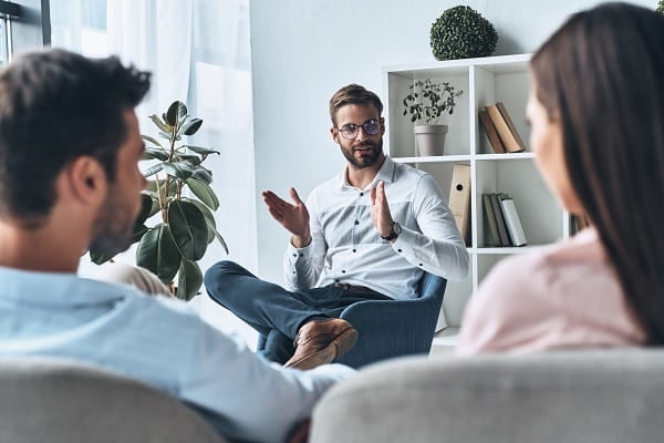 ¿qué hace un sexólogo o terapeuta de pareja?