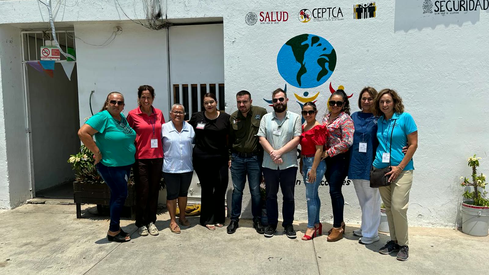Universidad ISEP llevó orientación académica y laboral al penal masculino de Mazatlán Equipo participante en la charla de orientación académica y laboral realizada en Mazatlán